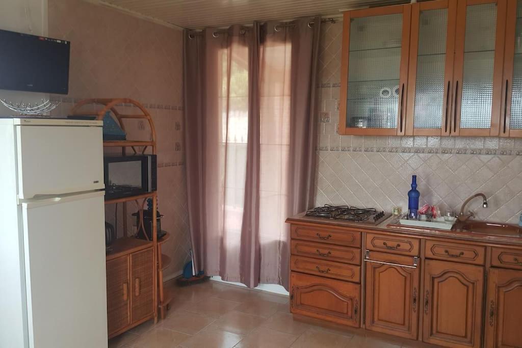 Апартаменты De 1 A 6 Avec Terrasse Solarium, Vue Panoramique Et Parking Gratuit Грасс Экстерьер фото